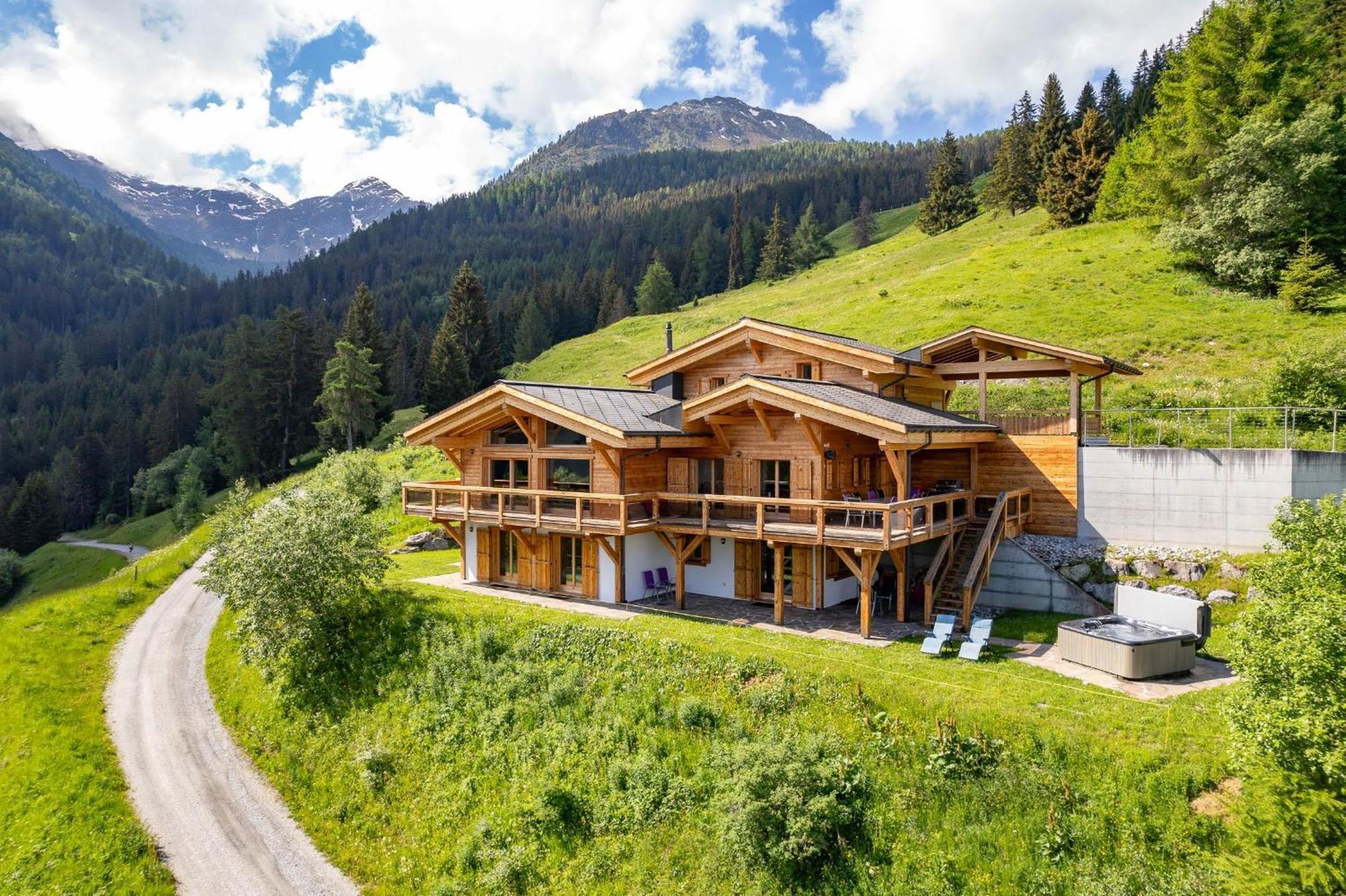 Chalet Flocon De Neige - Jacuzzi - Sauna La Tzoumaz Eksteriør bilde